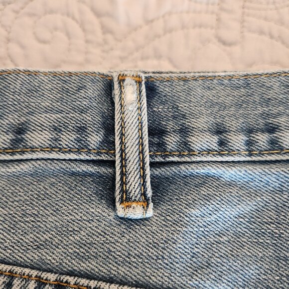 Mens Levi's 550 Relaxed Fit Jeans Light Wash Denim Blue Size 46x32 - Picture 12 of 13